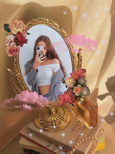 변경 후 거울 셀카 배경
