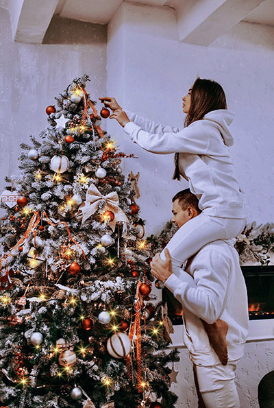 Aesthetic Christmas photo ideas