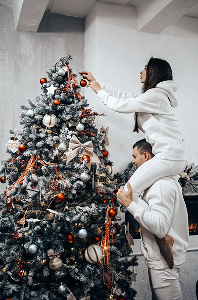 Aesthetic Christmas photo ideas