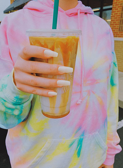 Aesthetic nail design photo & edit ideas