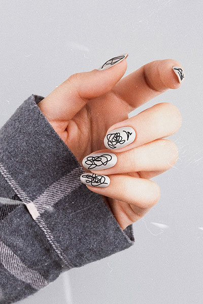 Aesthetic nail design photo & edit ideas