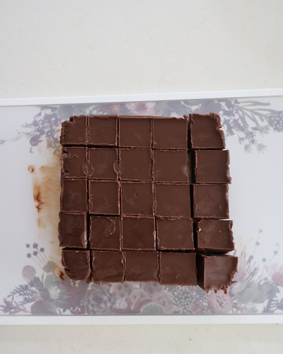 バレンタインにおすすめ！映える花束チョコレートの作り方とカップル写真の加工方法♡