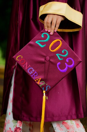 unique and creative graduation cap ideas