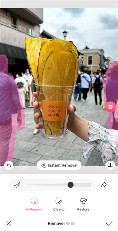 Before Remove People  from a Photo with BeautyPlus