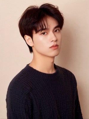 male-linkedin-ai portrait-1