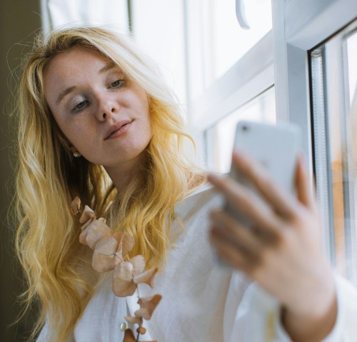 selfie posture-anastasia