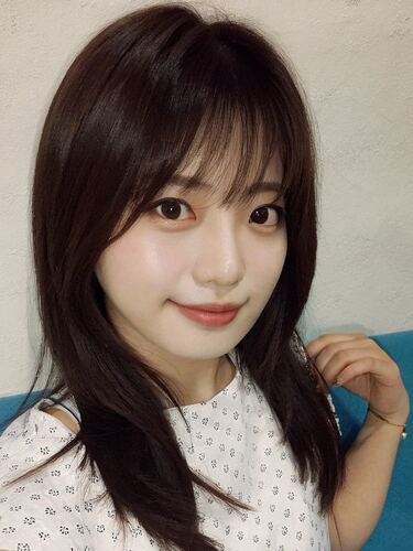 丸顔に似合う前髪-korean style bangs