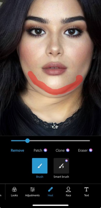 Photoshop Express App Screenshot EN - remove double chin heal draw