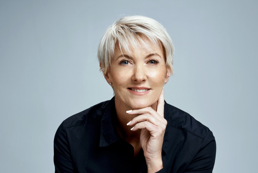 Remove Wrinkles Photo Online Free - BeautyPlus Online - After