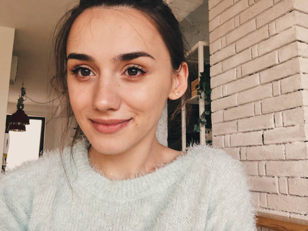 8 Face Filter Apps You Need to Try in 2025 - reface - Before