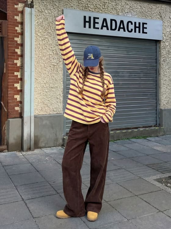 how to look taller in photos-zoom out after