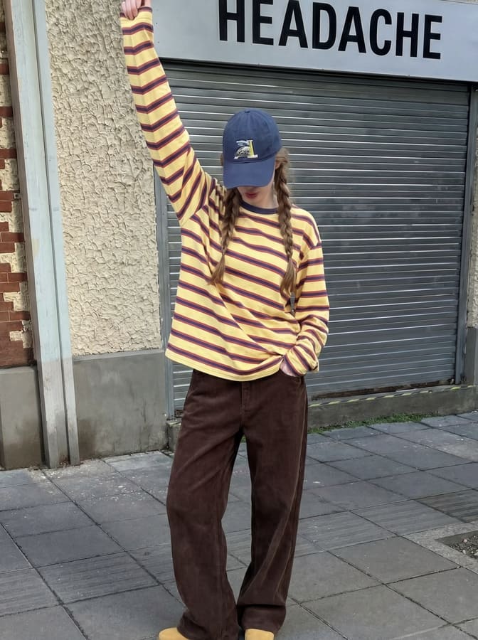 how to look taller in photos-zoom out before