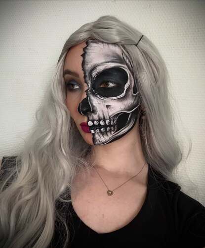 ai halloween photo trend10-skull makeup portrait